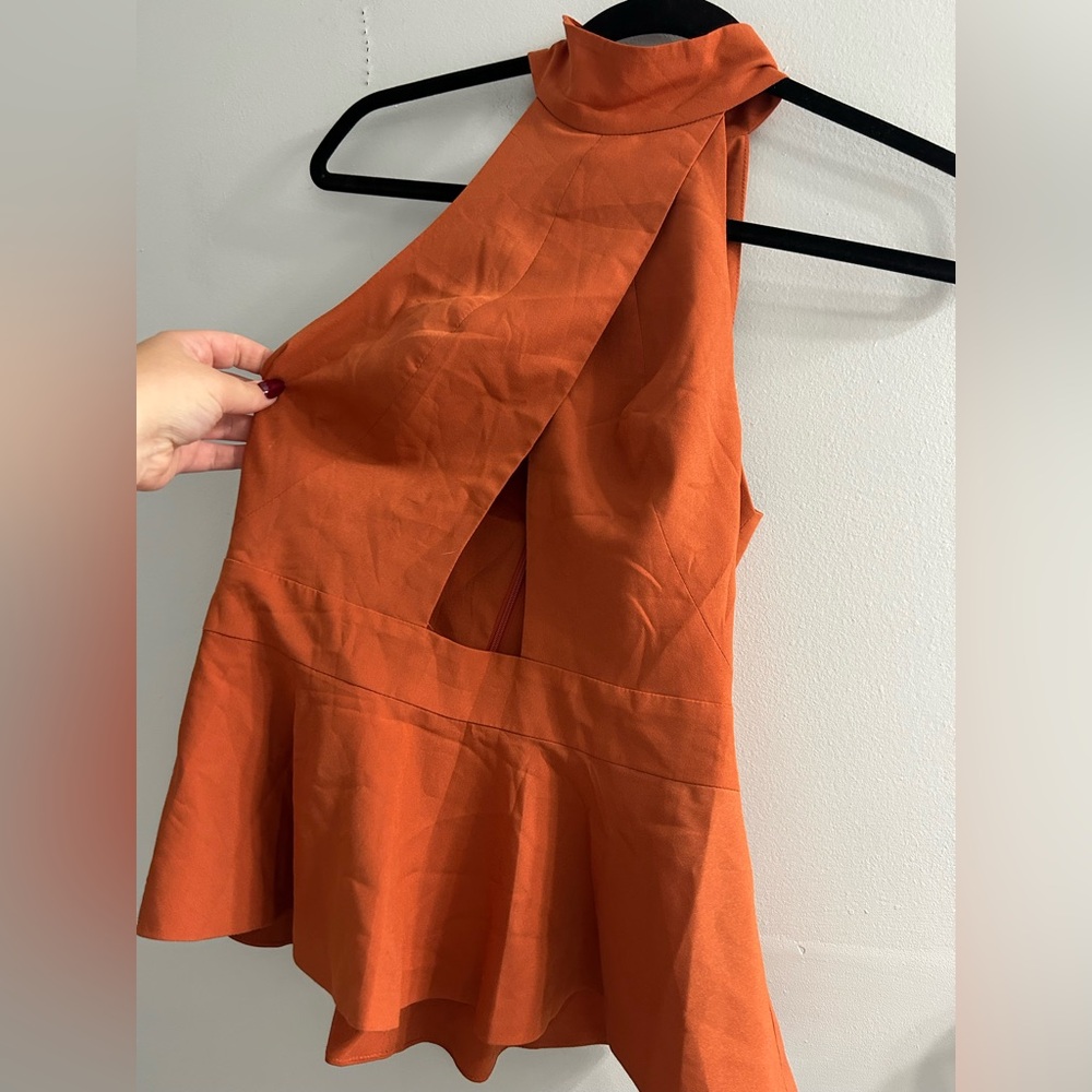 House of Harlow X revolve peplum burnt orange top - Picture 3 of 7
